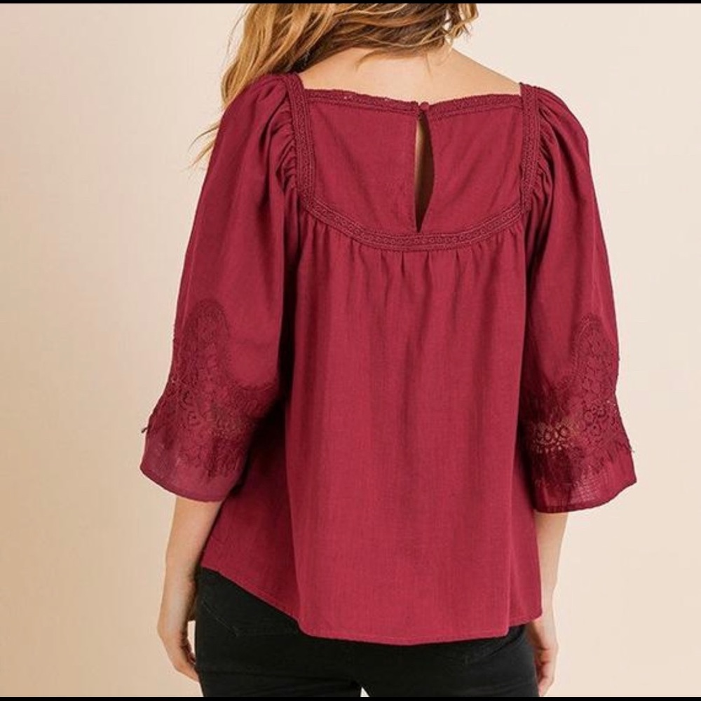 Blouse - Picture 2 of 8